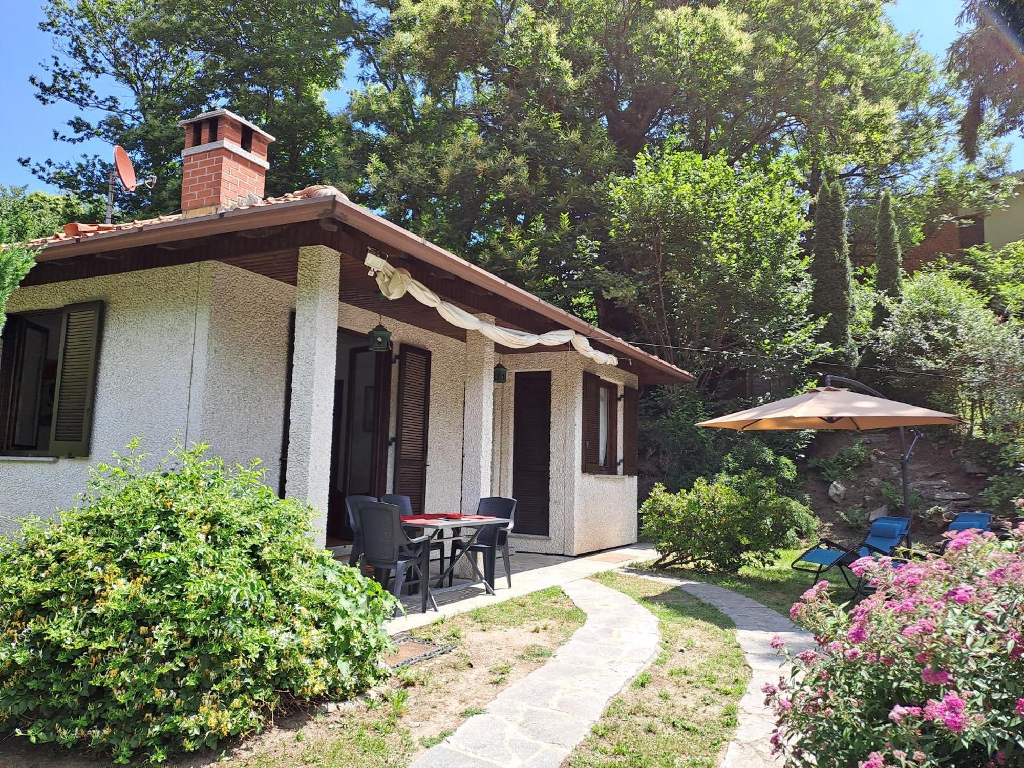 Villetta Singola Con Giardino Cottage Ghisallo Zona Bellagio Magreglio Exteriör bild