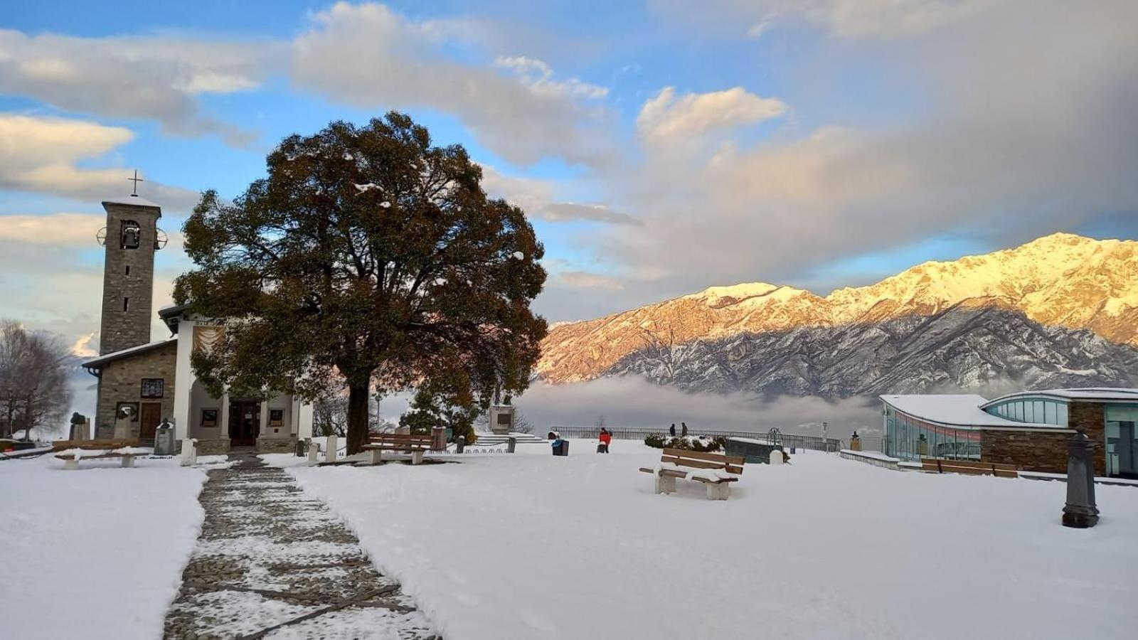 Villetta Singola Con Giardino Cottage Ghisallo Zona Bellagio Magreglio Exteriör bild