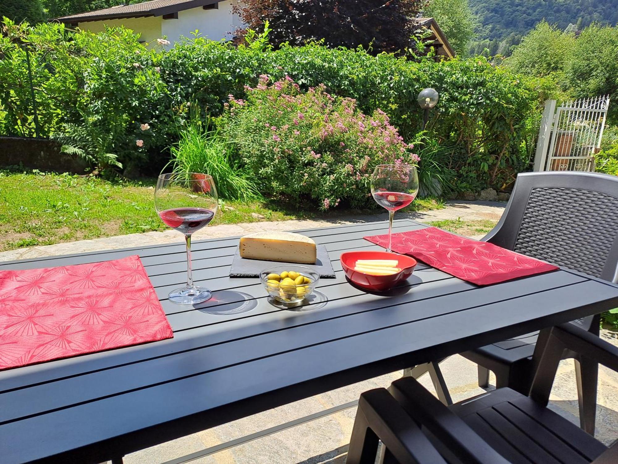 Villetta Singola Con Giardino Cottage Ghisallo Zona Bellagio Magreglio Exteriör bild